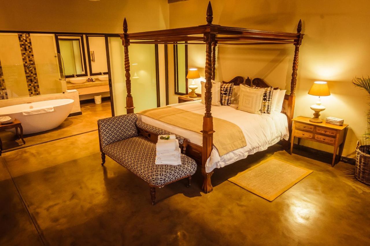 Bushveld Terrace Safari Hotel, Lodge & Spa Палаборва Екстериор снимка