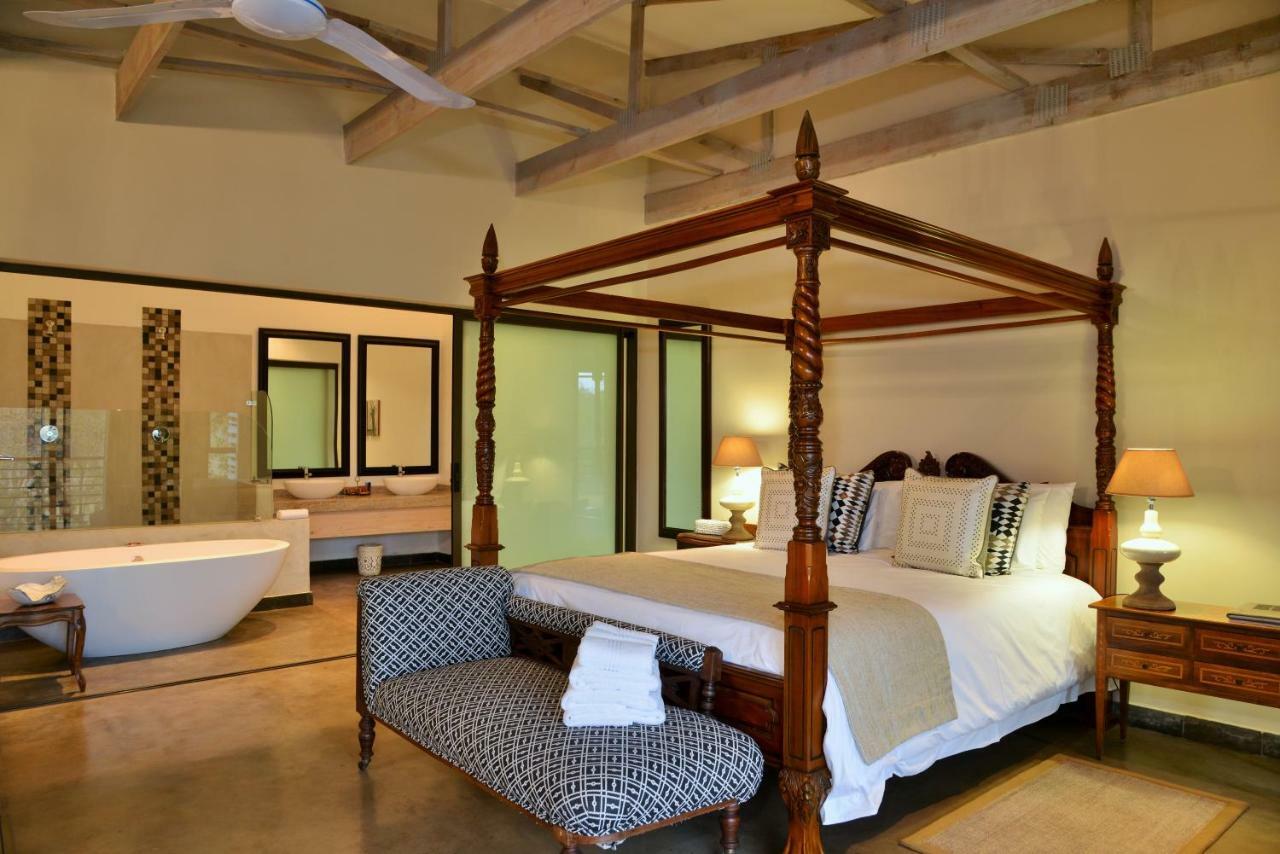 Bushveld Terrace Safari Hotel, Lodge & Spa Палаборва Екстериор снимка
