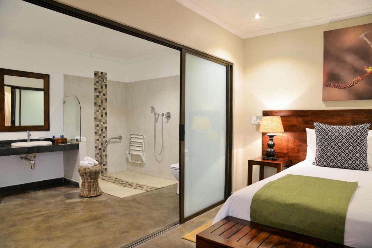 Bushveld Terrace Safari Hotel, Lodge & Spa Палаборва Екстериор снимка