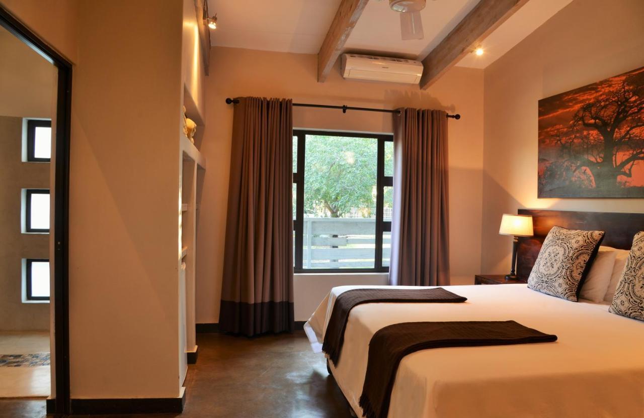 Bushveld Terrace Safari Hotel, Lodge & Spa Палаборва Екстериор снимка